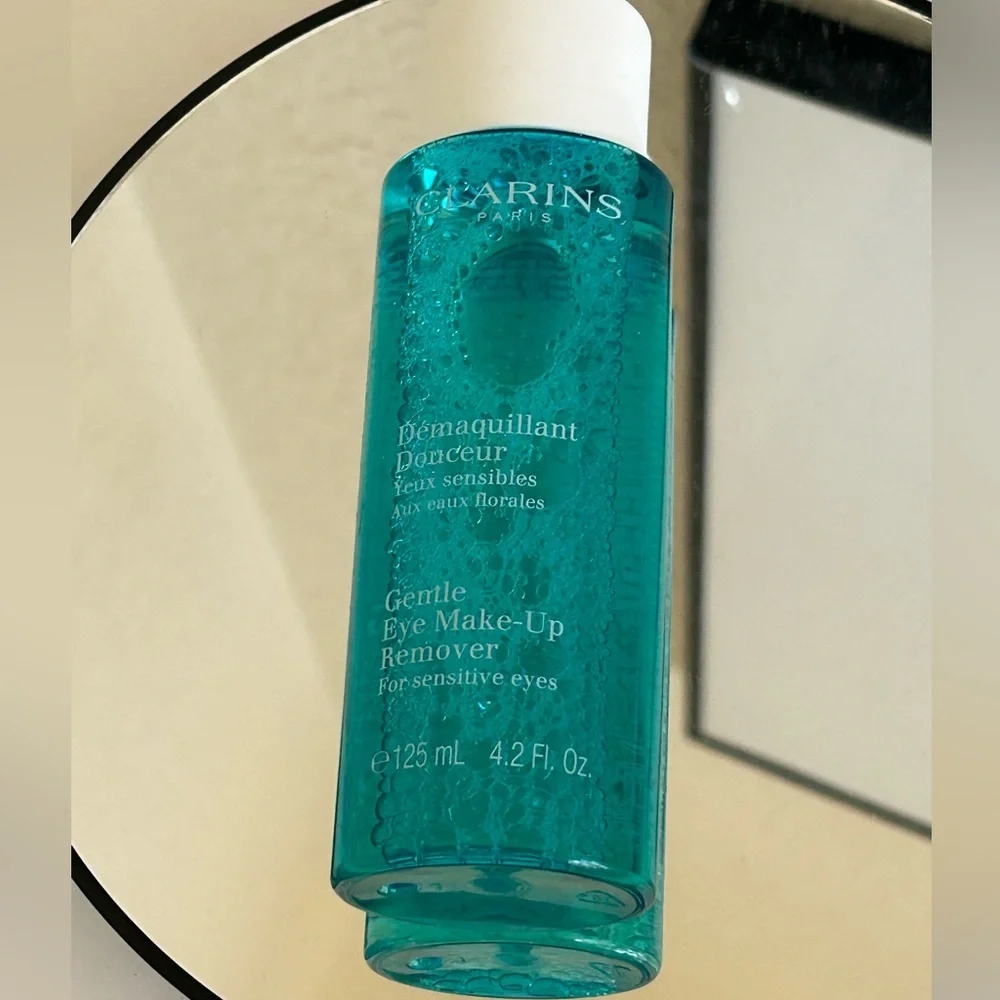 Clarins gentle eye makeup remover for sensitive eyes NEW